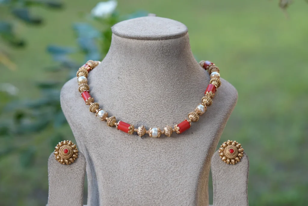 coral necklace designs