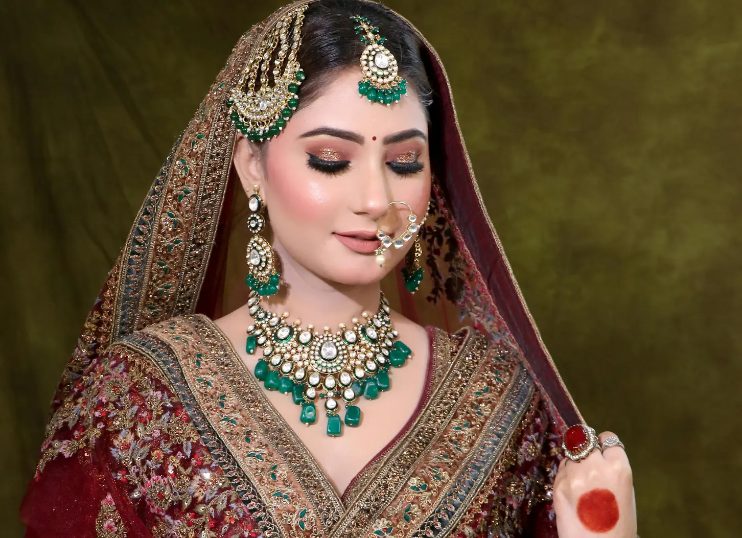 Green Jewellery Set for Bride A Timeless Choice for Your Wedding Day