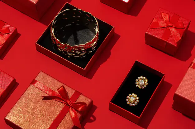 1. Personalized Jewellery: A Unique Touch