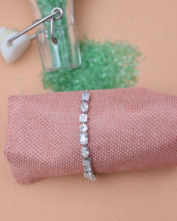 Crystal Shine Bracelet - Image 3