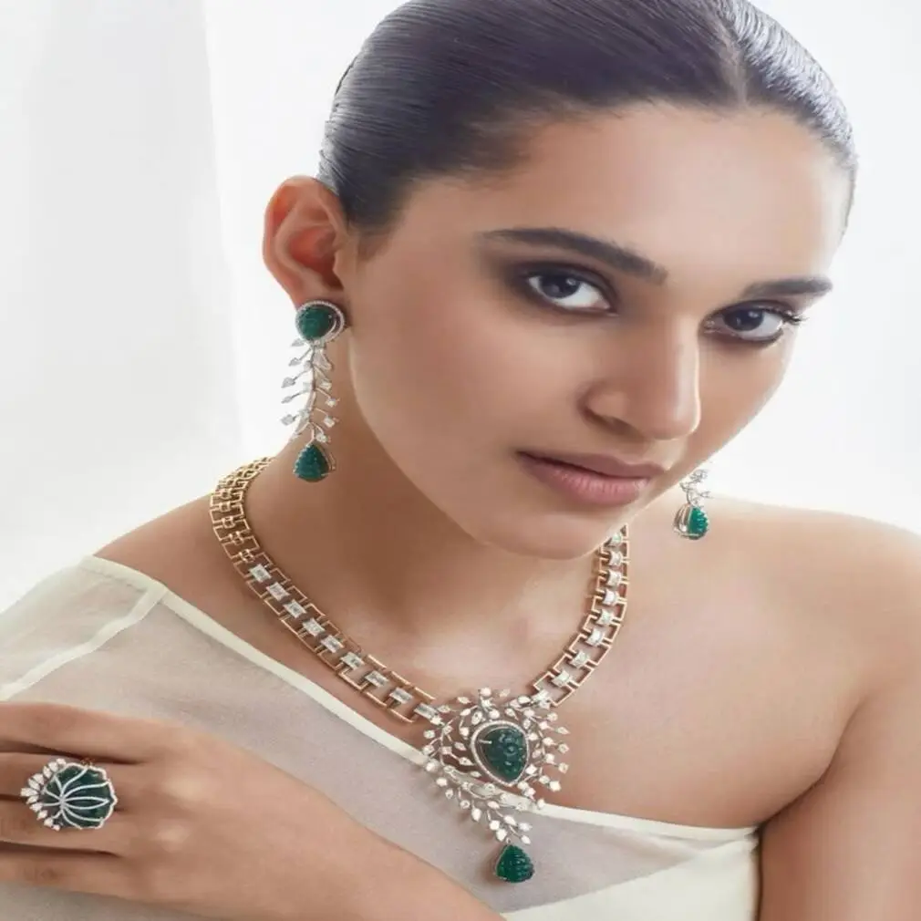 Jewellery for Dresses, Frocks, and Engagement Gowns