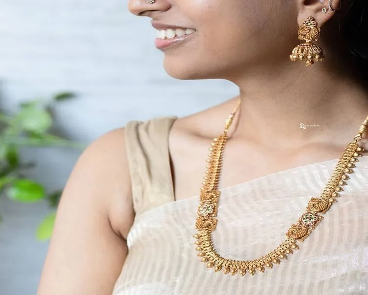 Why Women Love Long Necklace Sets